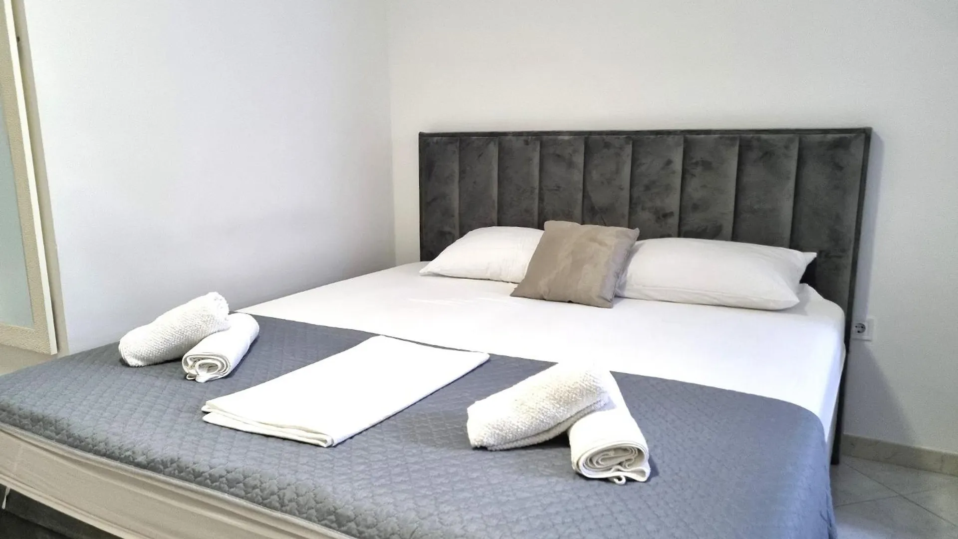 Affittacamere Rooms Vitoria On Joakim Square Porec